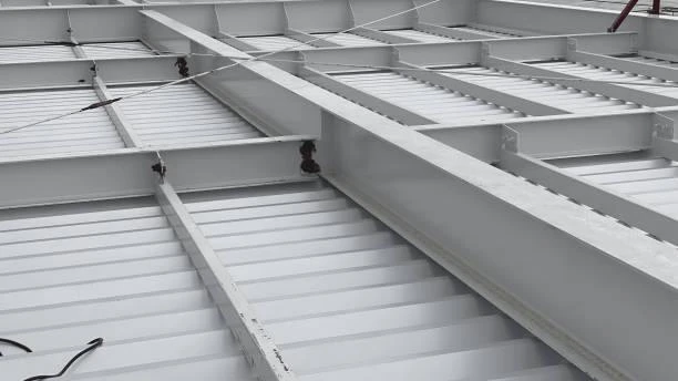 Imagem ilustrativa de Venda de sistema deck para construção em rj
